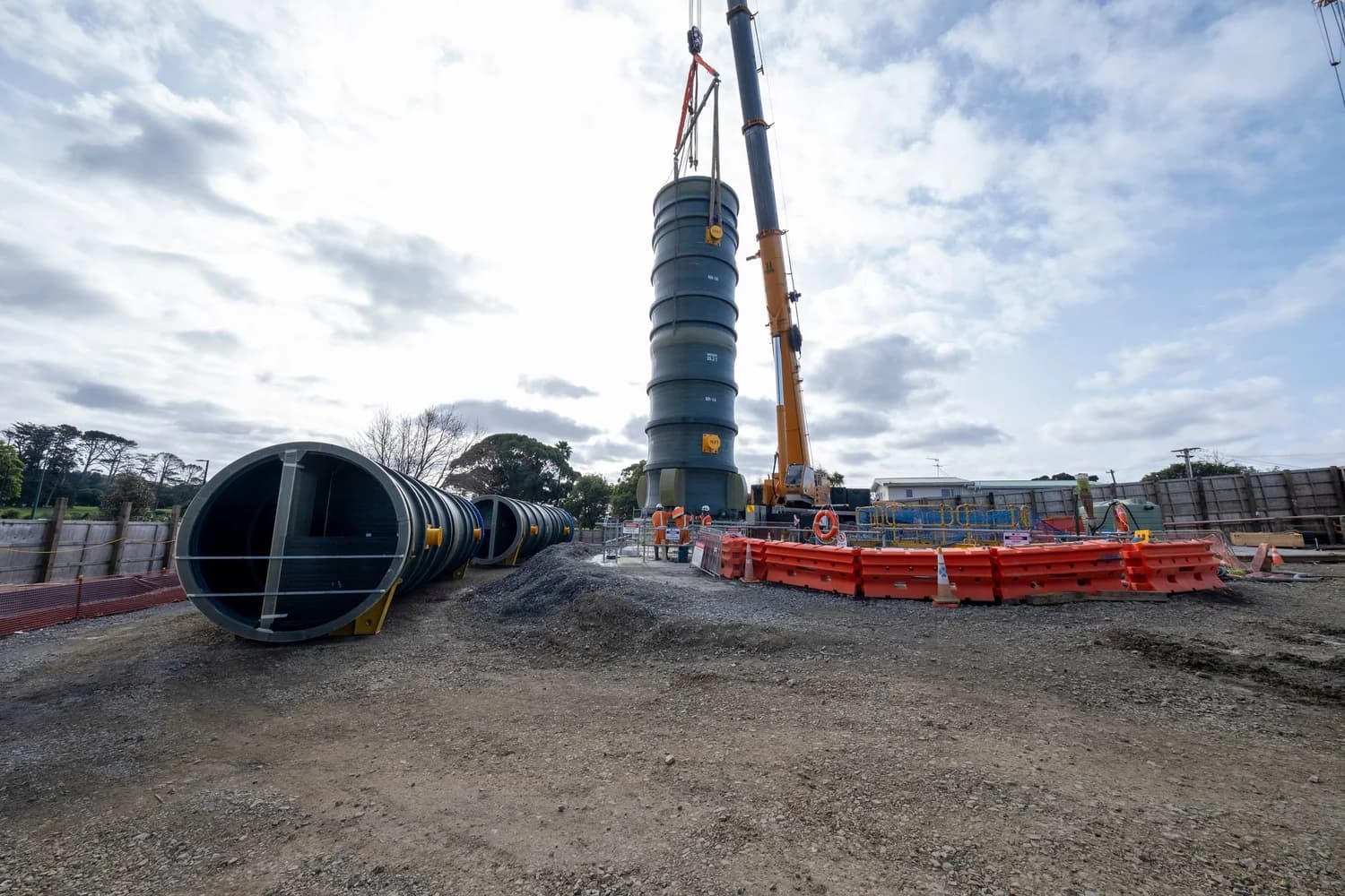 Central Interceptor shaft with liner fitting installation at Keith Hay Park